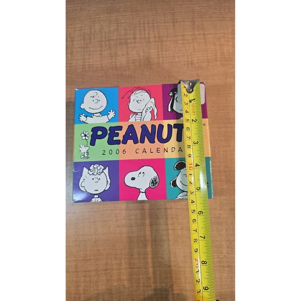 2006 PEANUTS Daily Desk Calendar  BRAND NEW Snoopy‎ Charlie Brown